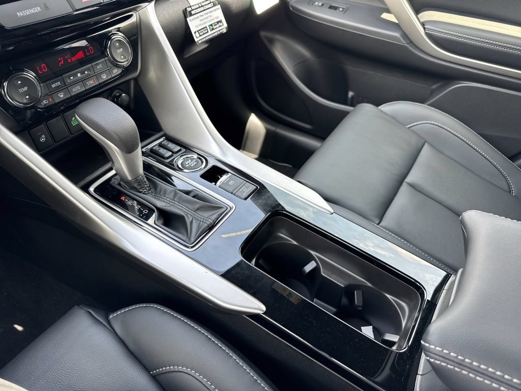 New 2026 Mitsubishi Eclipse Cross SEL AWD/4WD image 10