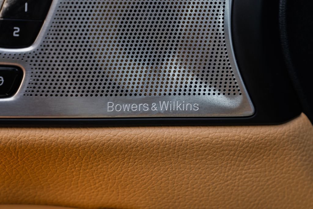 Used 2018 Volvo S90 T6 Momentum w/ Convenience Package image 21