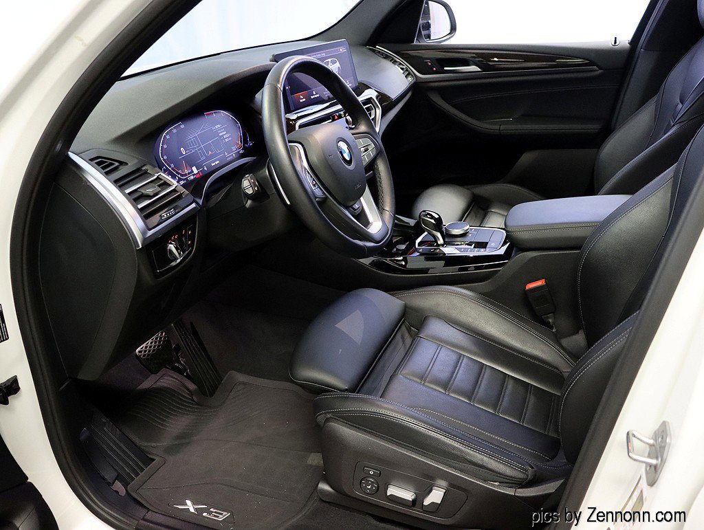 Certified 2023 BMW X3 xDrive30i w/ Premium Package image 11