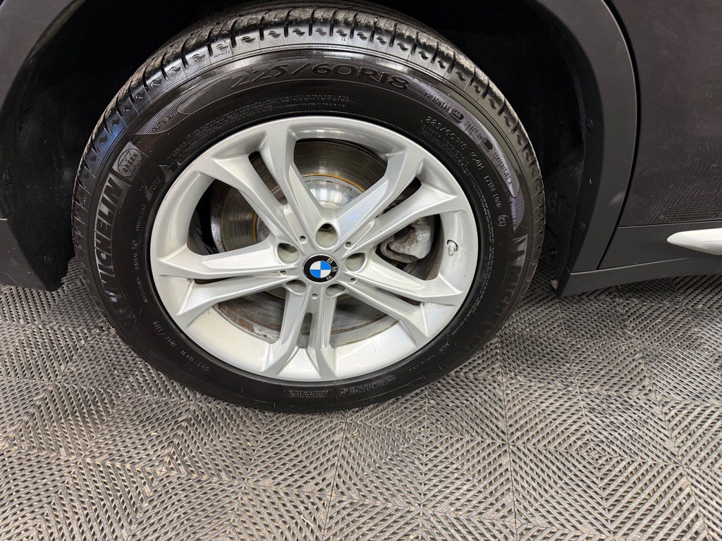 Used 2019 BMW X3 xDrive30i w/ Driving Assistance Package AWD/4WD image 17