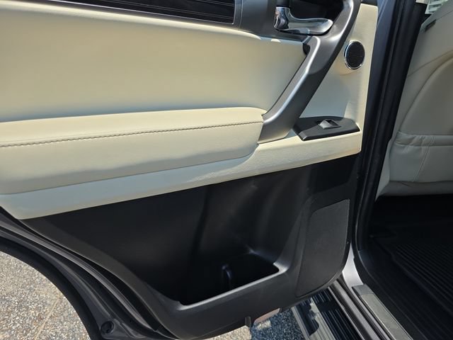 Used 2022 Lexus GX 460 Premium AWD/4WD image 30