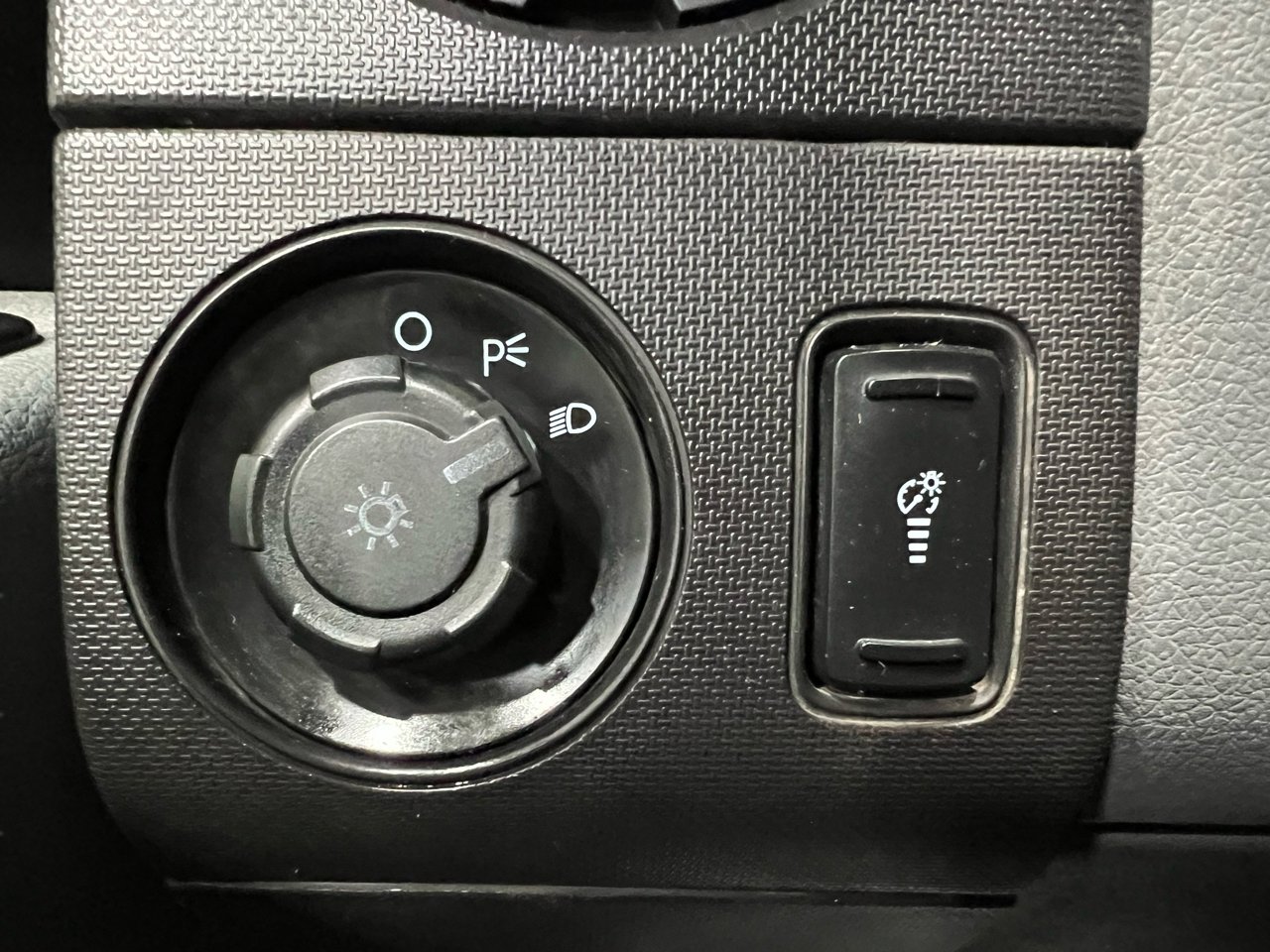 Used 2015 Ford F250 XL w/ XL Appearance Package image 34