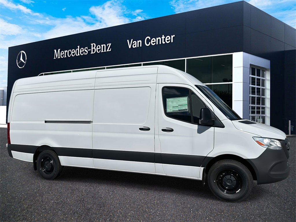 New 2025 Mercedes-Benz Sprinter 2500 image 2