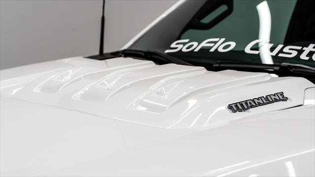 Used 2024 Ford F150 Lariat w/ FX4 Off-Road Package image 21