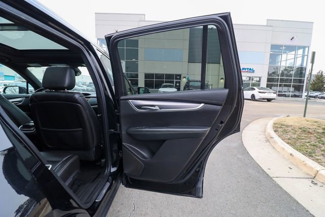 Used 2023 Cadillac XT6 Luxury image 49