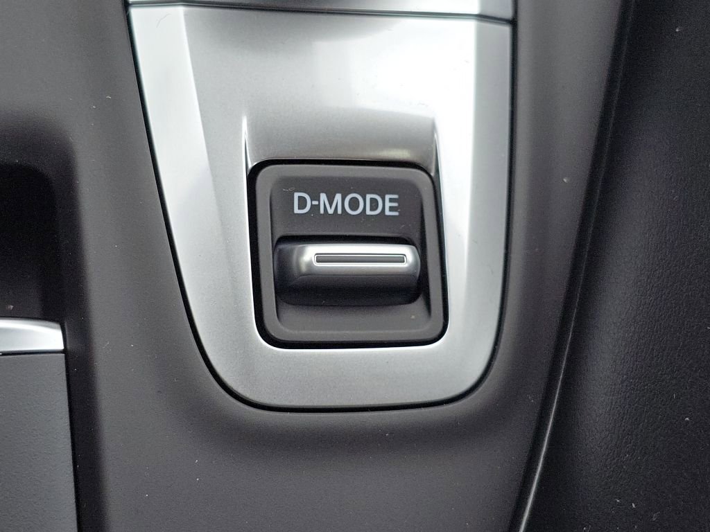 Certified 2025 INFINITI QX55 Luxe w/ Cargo Package image 13