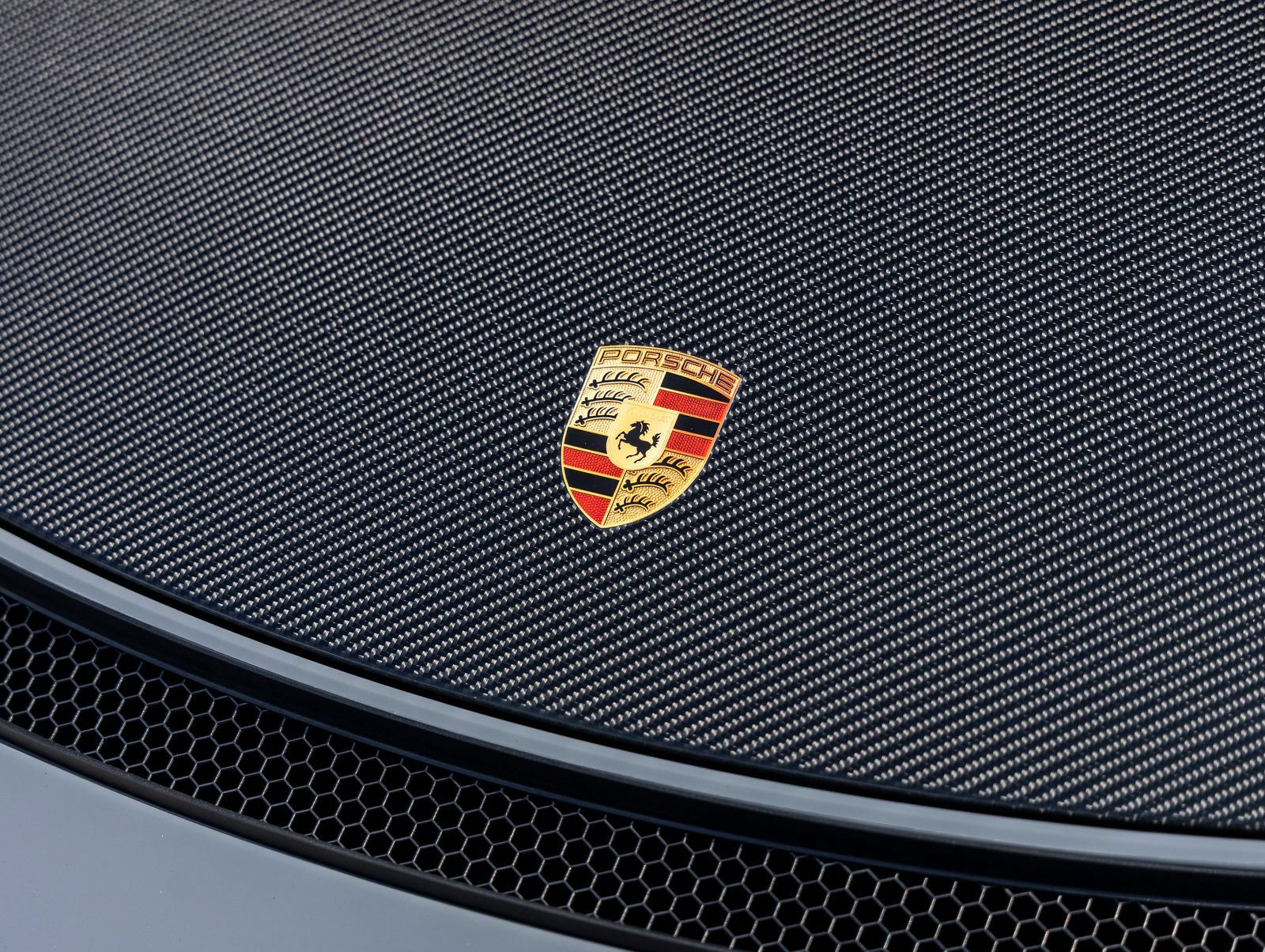 Certified 2024 Porsche 718 Cayman GT4 RS RWD image 26