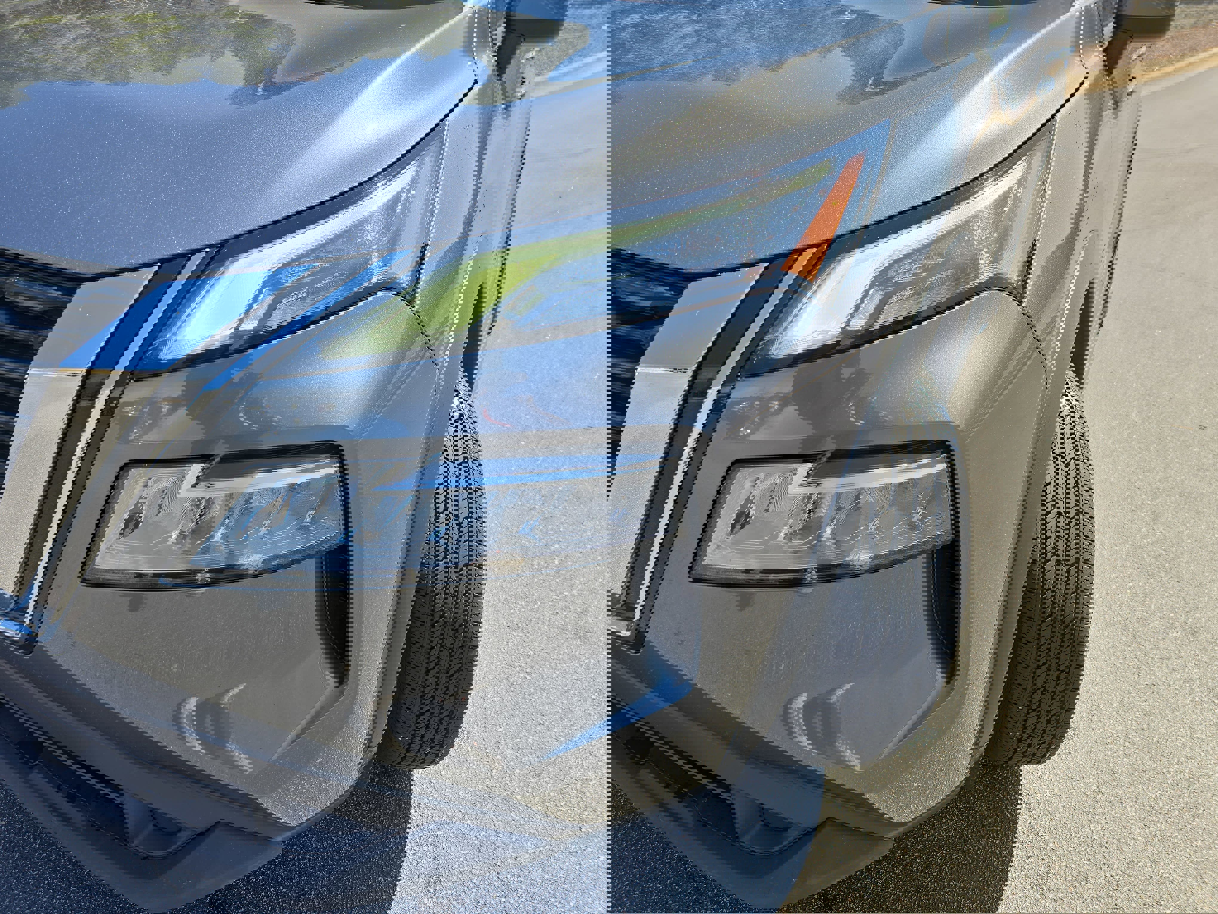 Used 2023 Nissan Rogue SV image 32