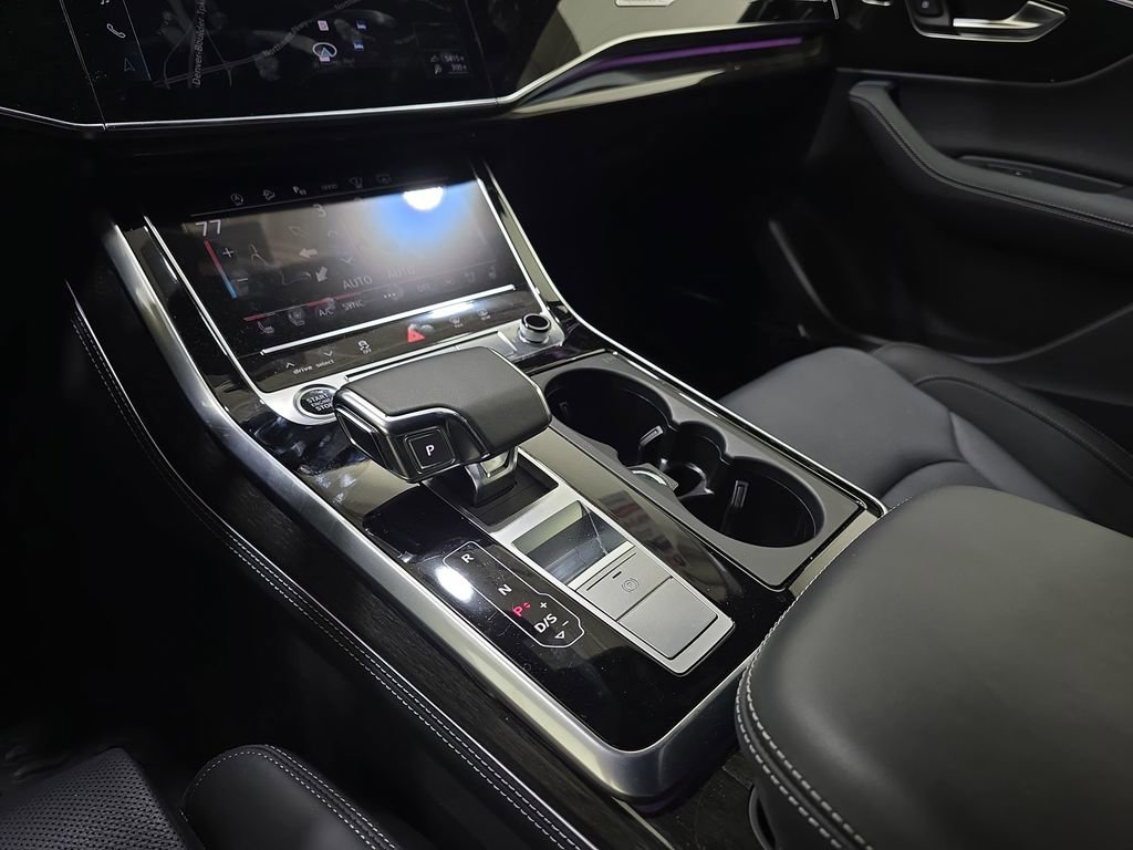 Used 2025 Audi Q7 3.0T Prestige w/ Prestige Package image 28