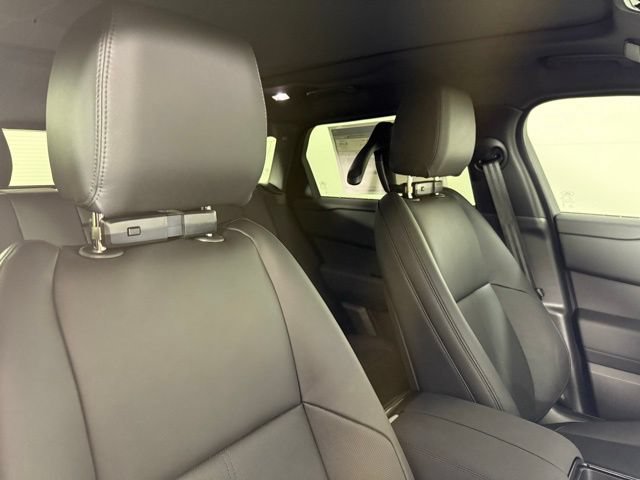 Used 2026 Land Rover Range Rover Velar S AWD/4WD image 33