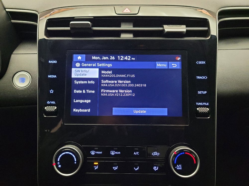 Used 2022 Hyundai Santa Cruz SEL image 25