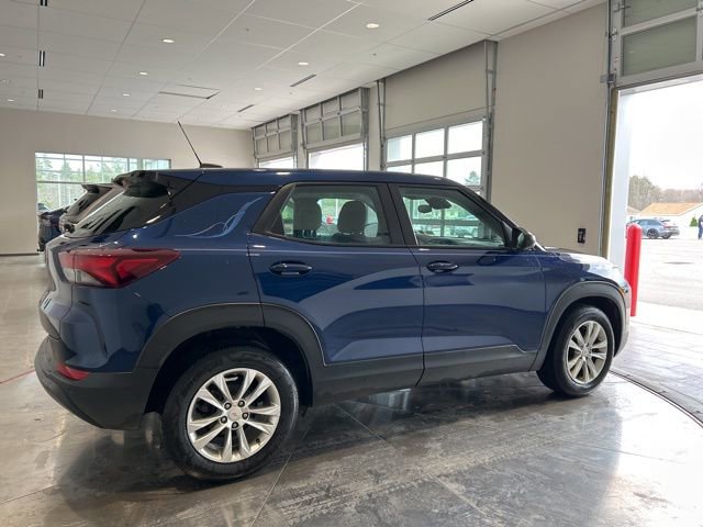 Used 2022 Chevrolet TrailBlazer LS FWD image 8