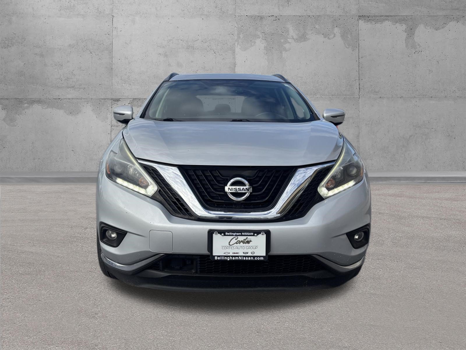 Used 2018 Nissan Murano SV FWD image 2