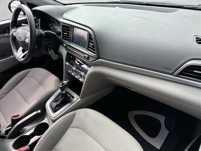 Used 2020 Hyundai Elantra SEL image 28