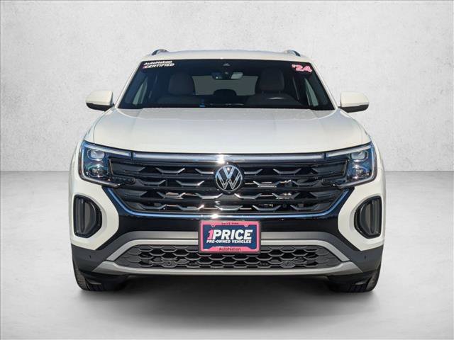 Used 2024 Volkswagen Atlas Cross Sport SE image 9