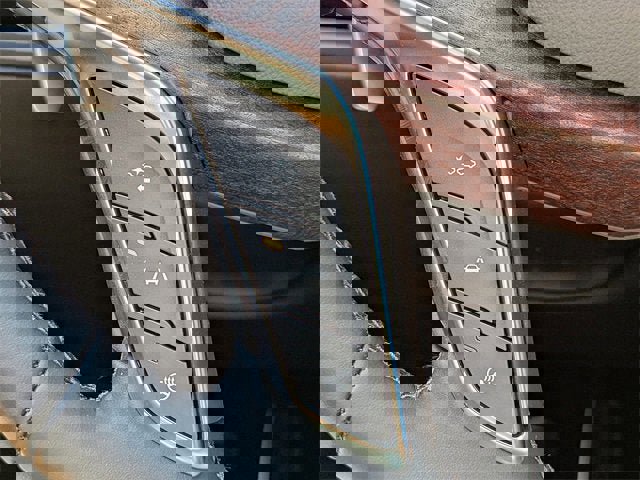 New 2025 Cadillac XT5 Sportv image 29