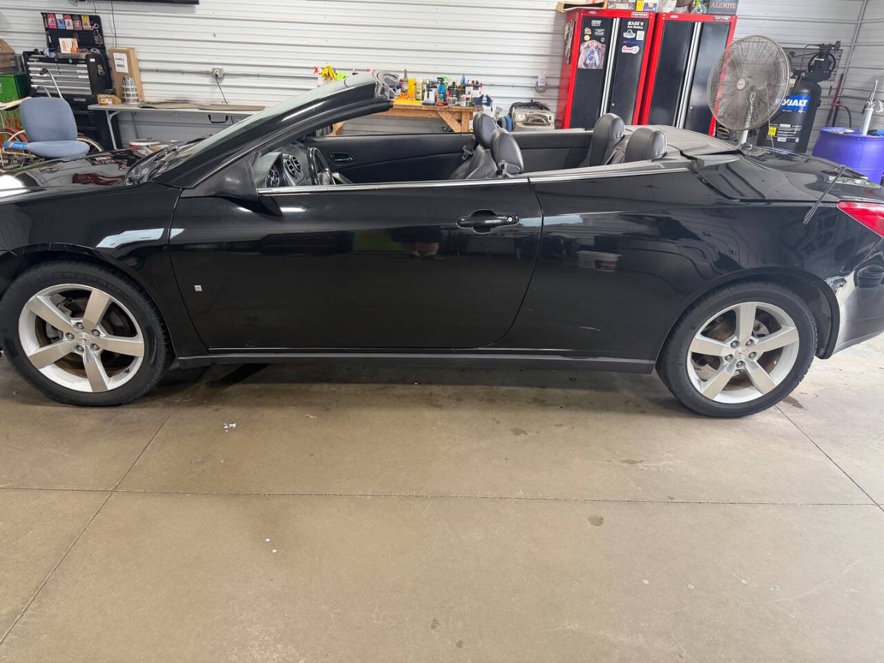 Used 2007 Pontiac G6 GT w/ Sport Package FWD image 6