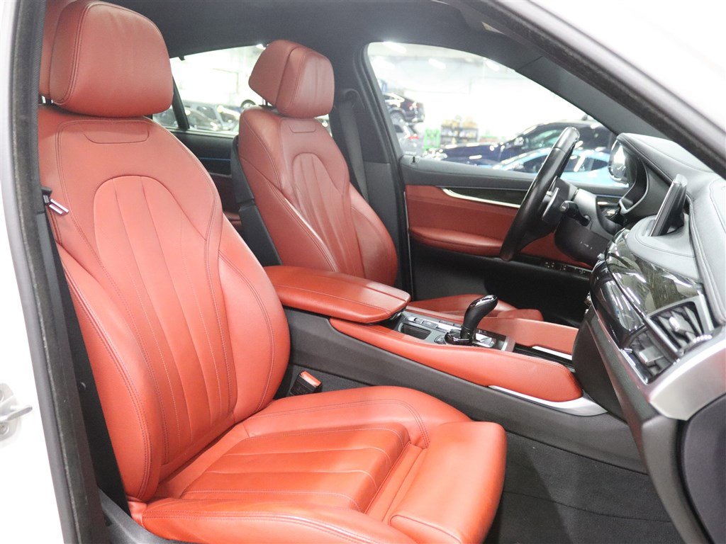 Used 2018 BMW X6 xDrive35i AWD/4WD image 26