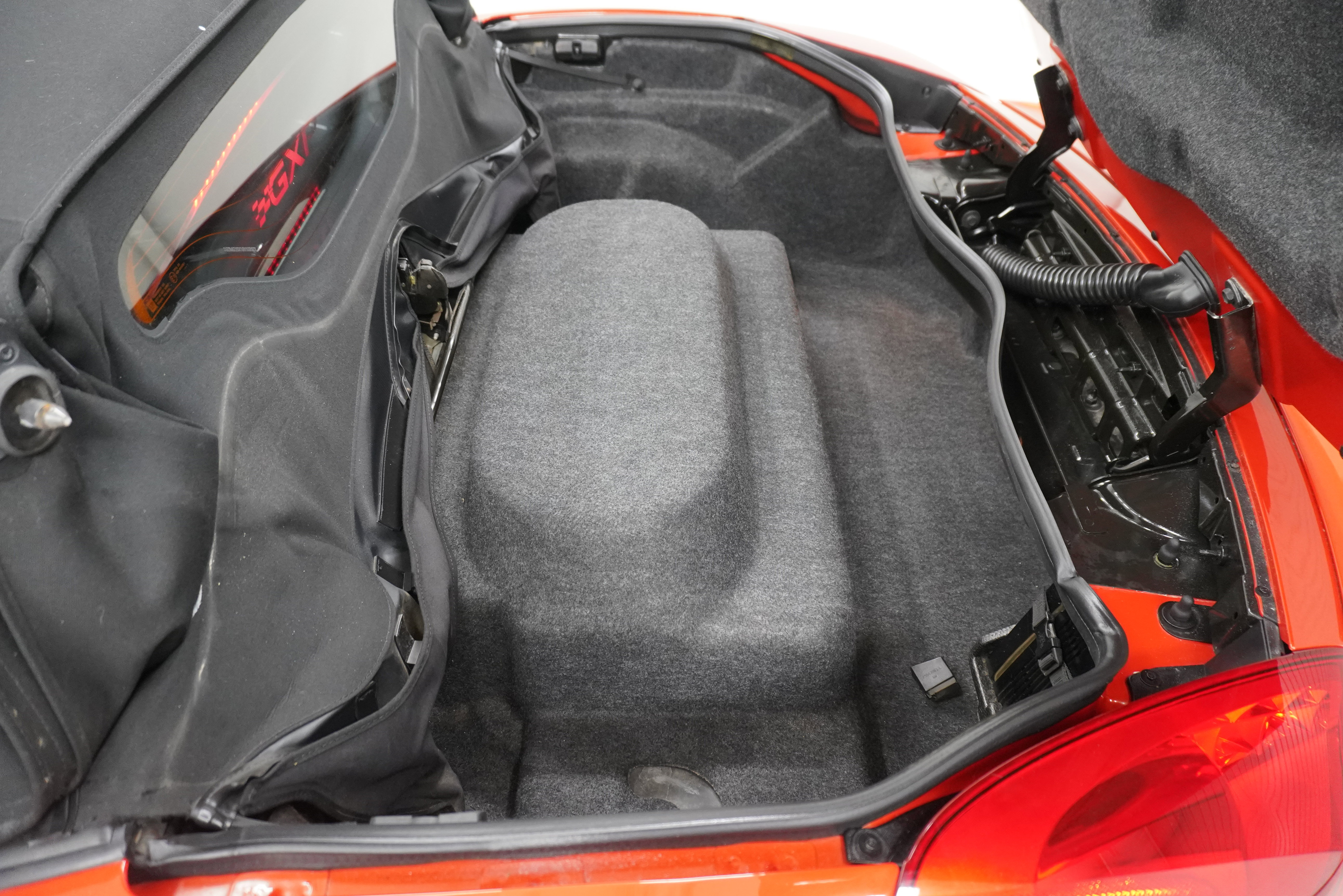 Used 2008 Pontiac Solstice GXP w/ Premium Package image 22