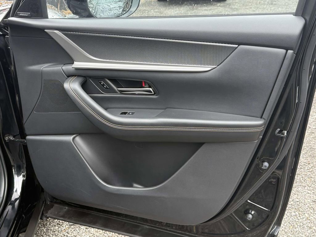 Used 2024 MAZDA CX-90 Plug-In Hybrid w/ Premium Plus image 8