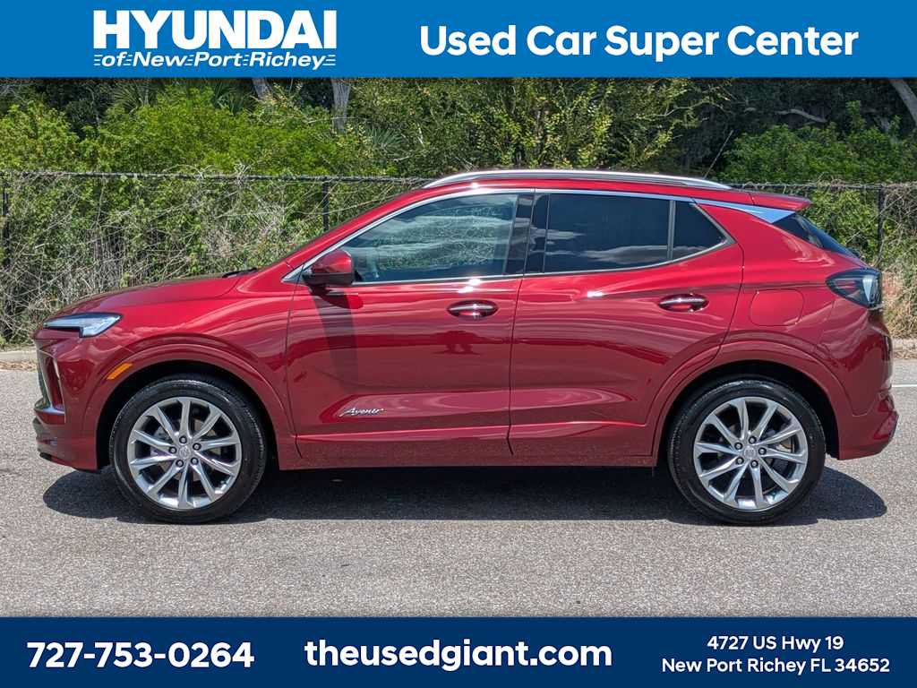 Used 2024 Buick Encore GX Avenir w/ Avenir Convenience Package AWD/4WD image 2