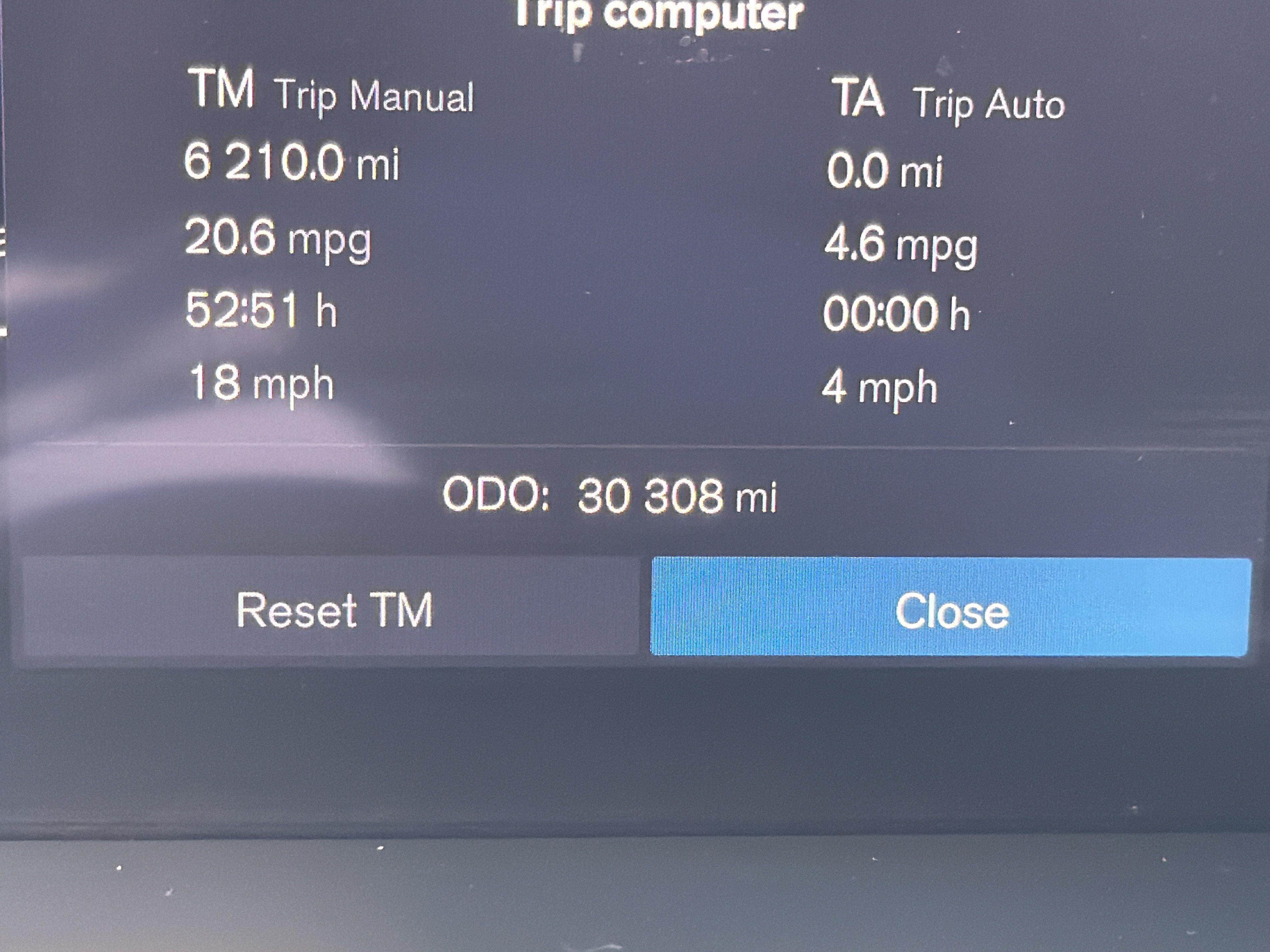 Certified 2023 Volvo XC90 B5 Plus AWD/4WD image 22