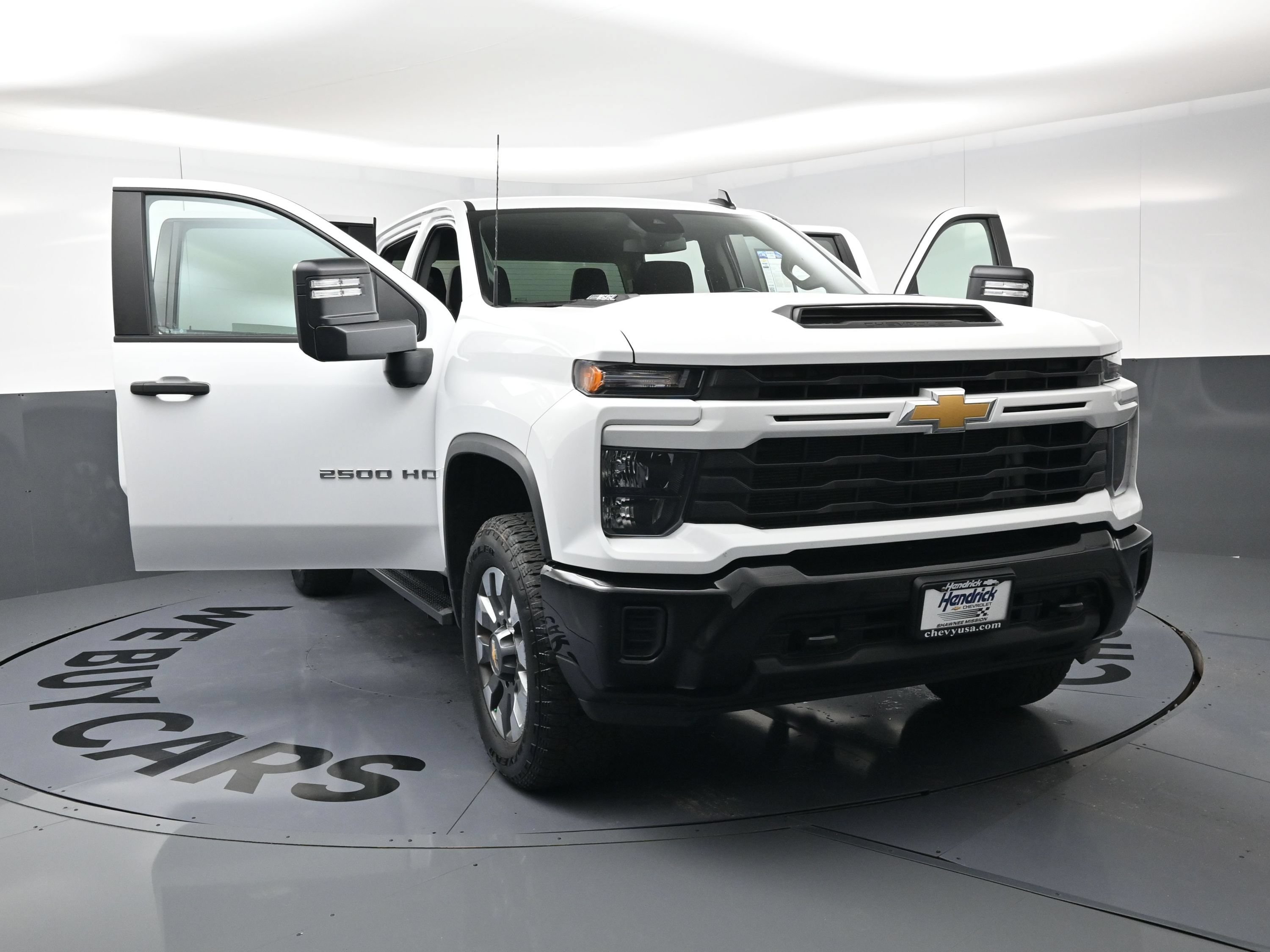 Used 2024 Chevrolet Silverado 2500 Custom w/ Custom Convenience Package AWD/4WD image 24