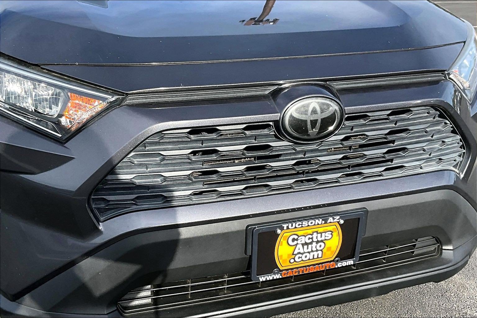 Used 2021 Toyota RAV4 XLE FWD image 27