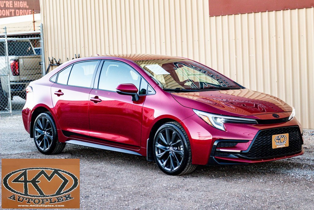 Used 2023 Toyota Corolla SE image 1