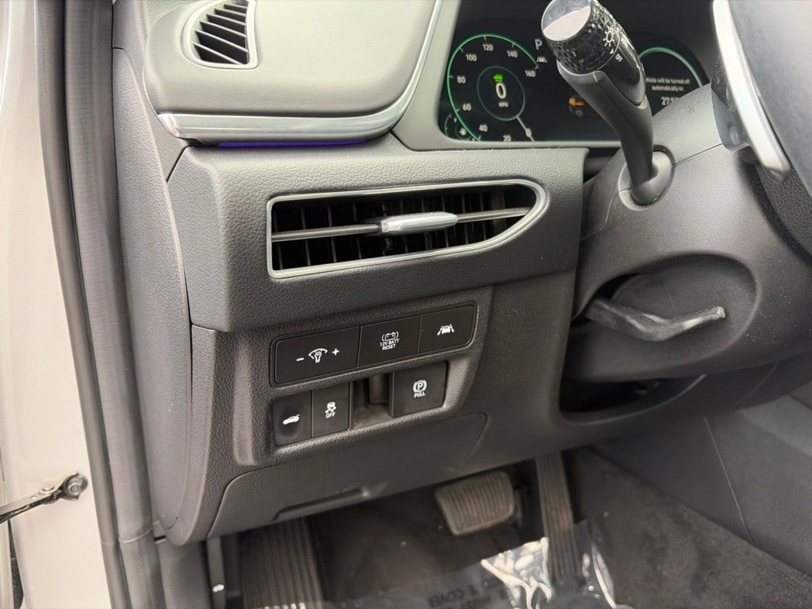 Used 2023 Hyundai Sonata Limited FWD image 13