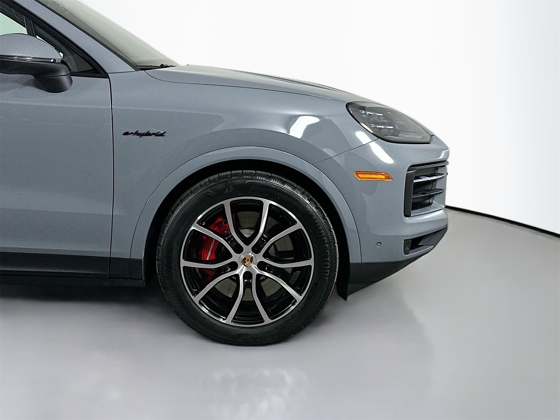 New 2026 Porsche Cayenne S image 14
