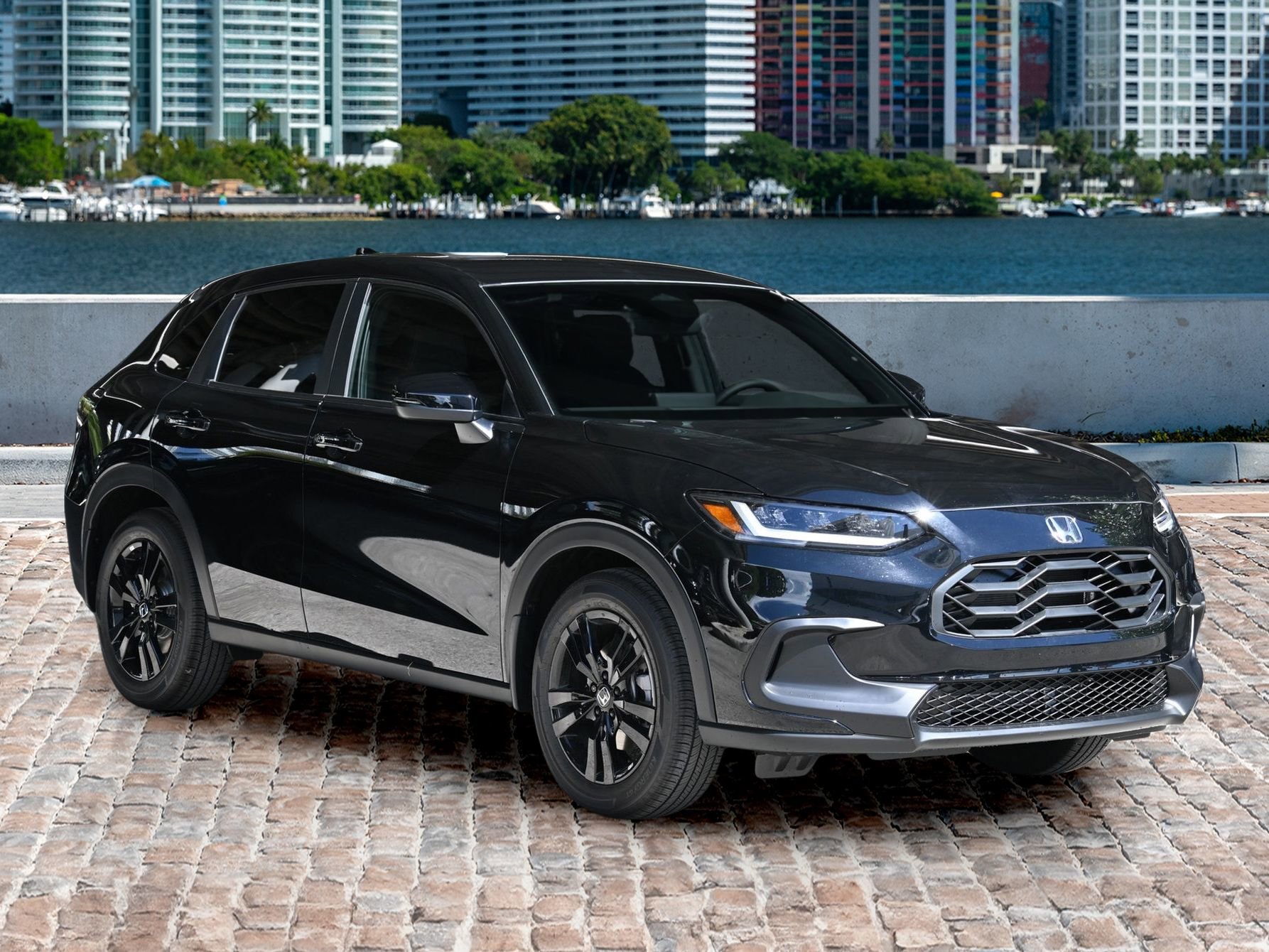 New 2026 Honda HR-V Sport video 3