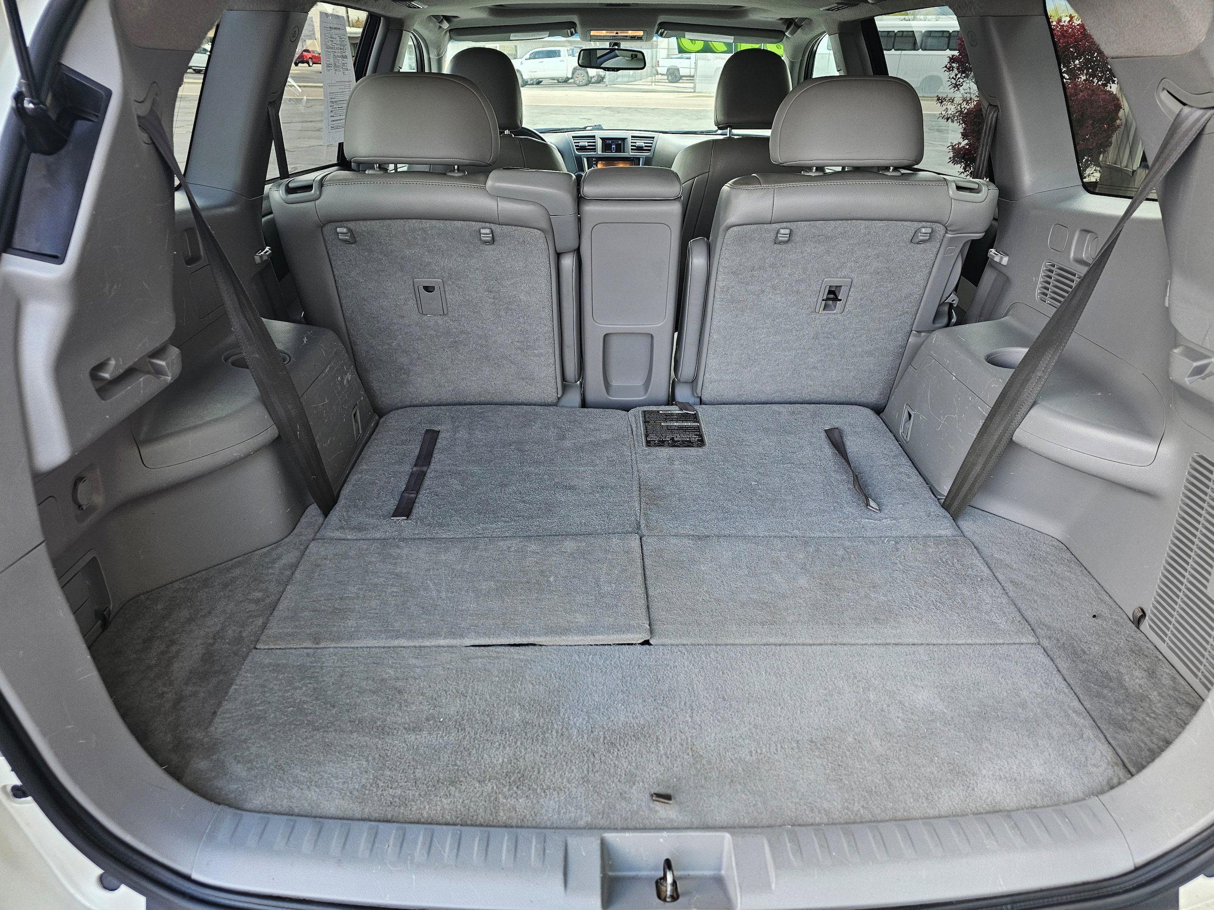 Used 2013 Toyota Highlander SE AWD/4WD image 8