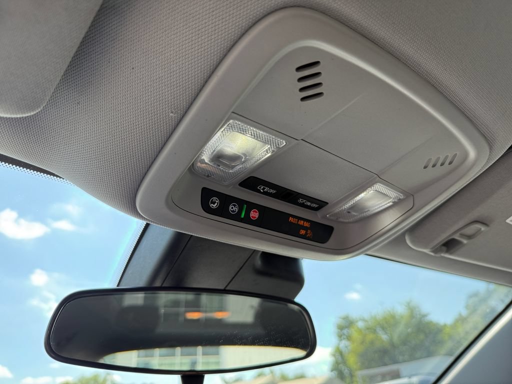 Used 2025 Chevrolet Malibu LT FWD image 20
