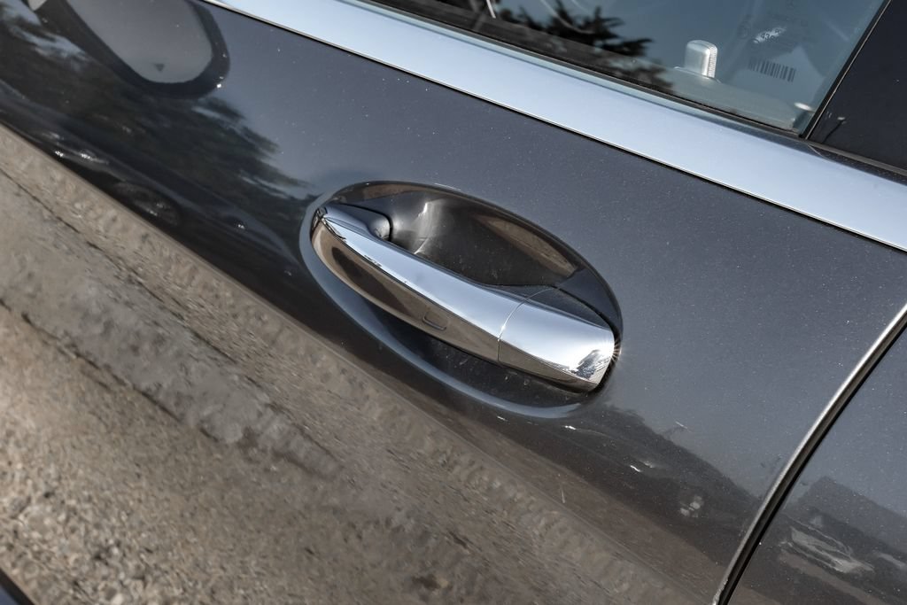 Used 2016 Mercedes-Benz S 550 Sedan image 36