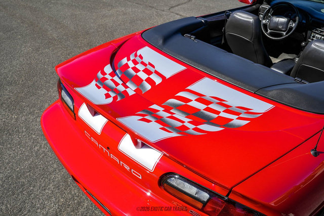 Used 2002 Chevrolet Camaro Z28 w/ SS Performance/Appearance Pkg RWD image 68