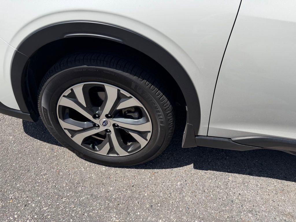 Used 2020 Subaru Outback Limited w/ Popular Package #2 image 9