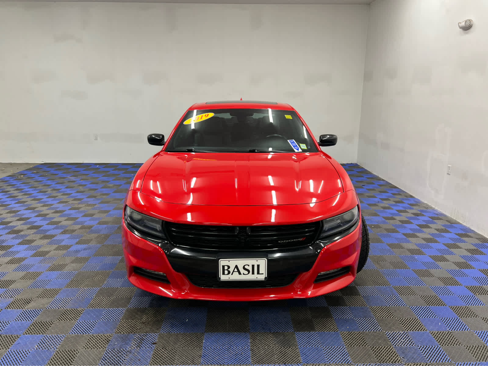 Used 2019 Dodge Charger SXT w/ Plus Group image 7