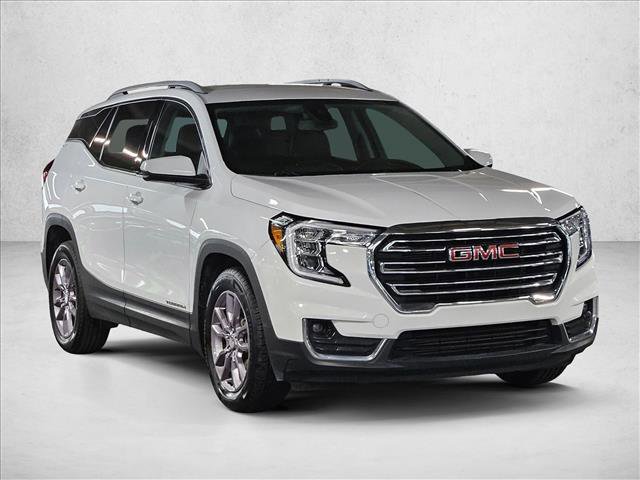 Used 2023 GMC Terrain SLT FWD image 3