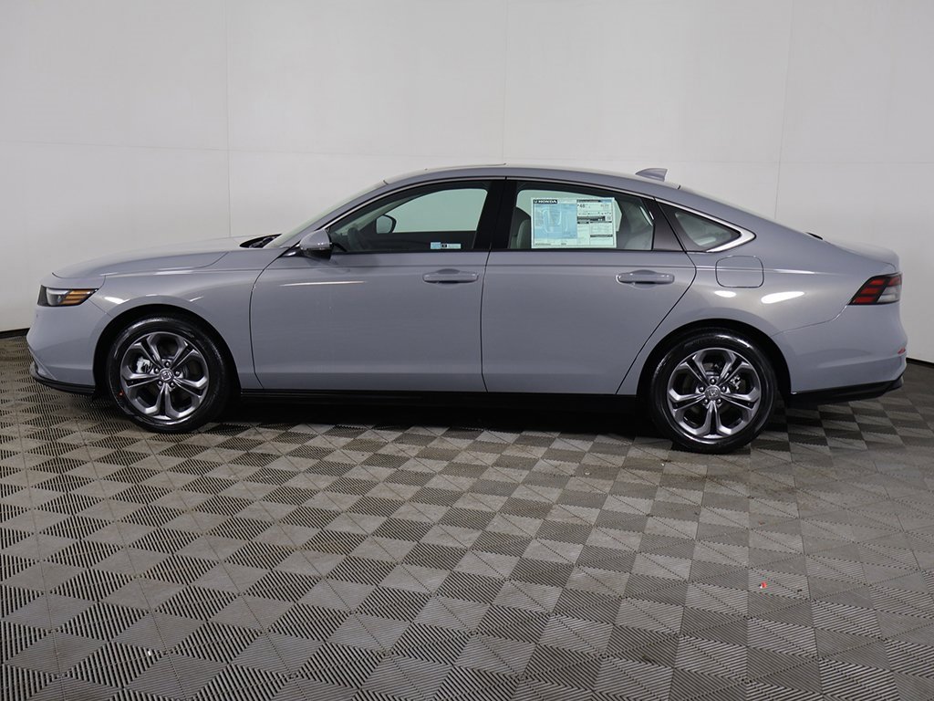 New 2026 Honda Accord EX-L image 8