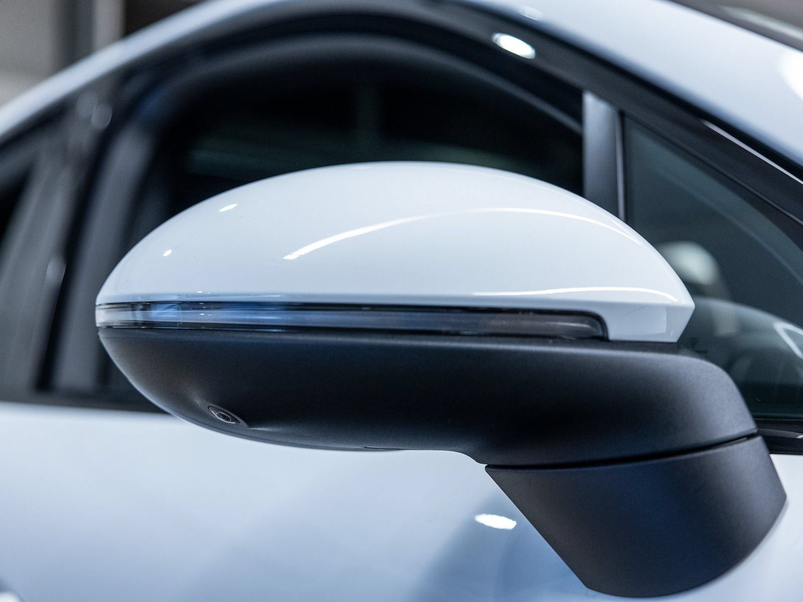New 2026 Porsche Cayenne Coupe AWD/4WD image 15