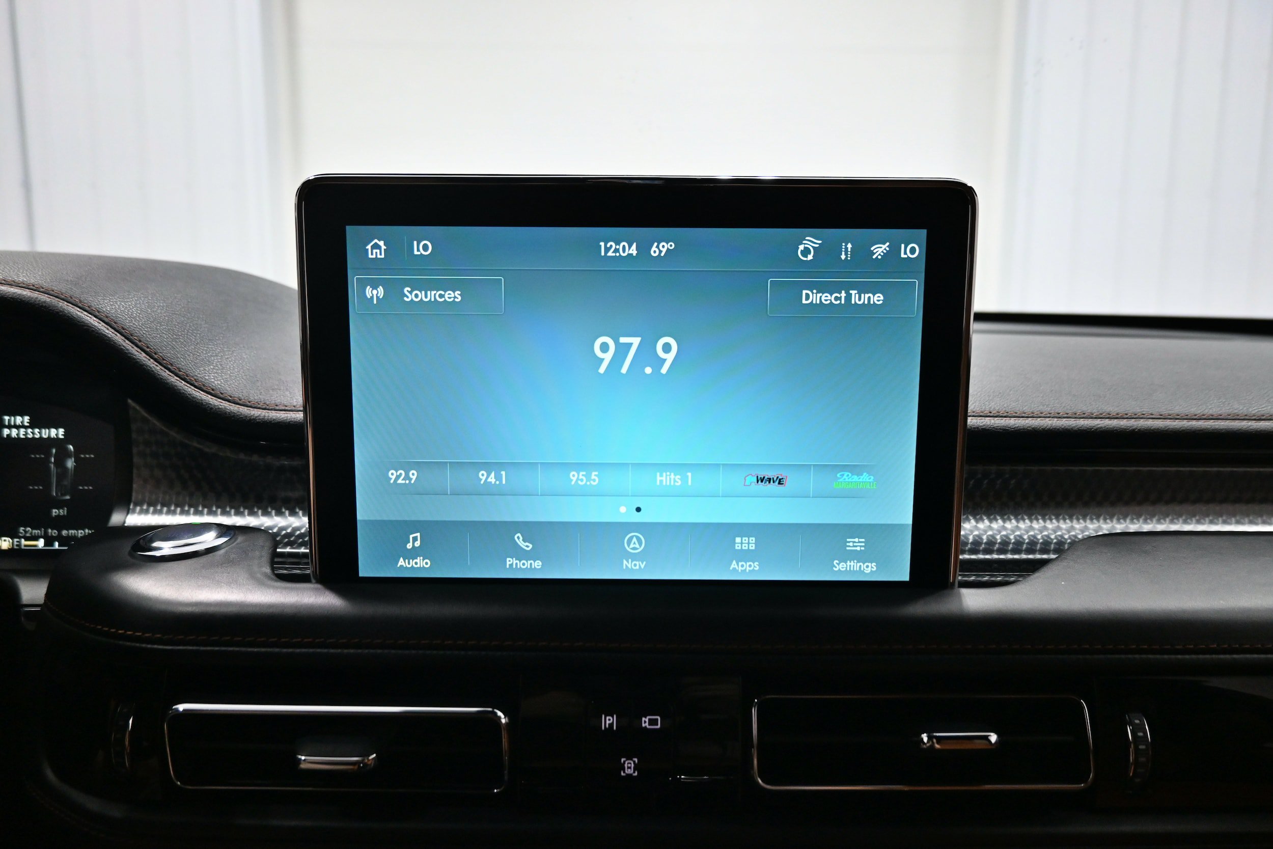 Used 2021 Lincoln Aviator Black Label AWD/4WD image 11