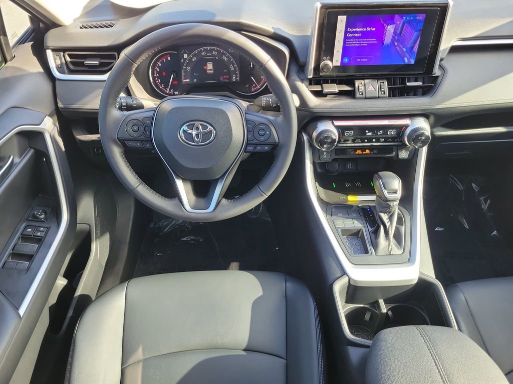 Used 2024 Toyota RAV4 XLE Premium image 17