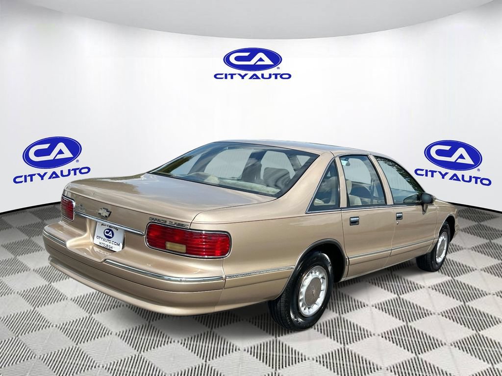 Used 1993 Chevrolet Caprice Classic RWD image 4