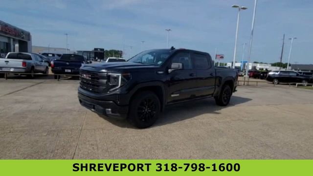 Used 2022 GMC Sierra 1500 Elevation w/ X31 Off-Road Package AWD/4WD image 4