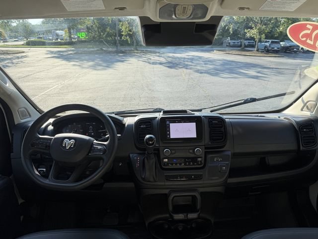Used 2025 RAM ProMaster 2500 w/ Convenience Group FWD image 26