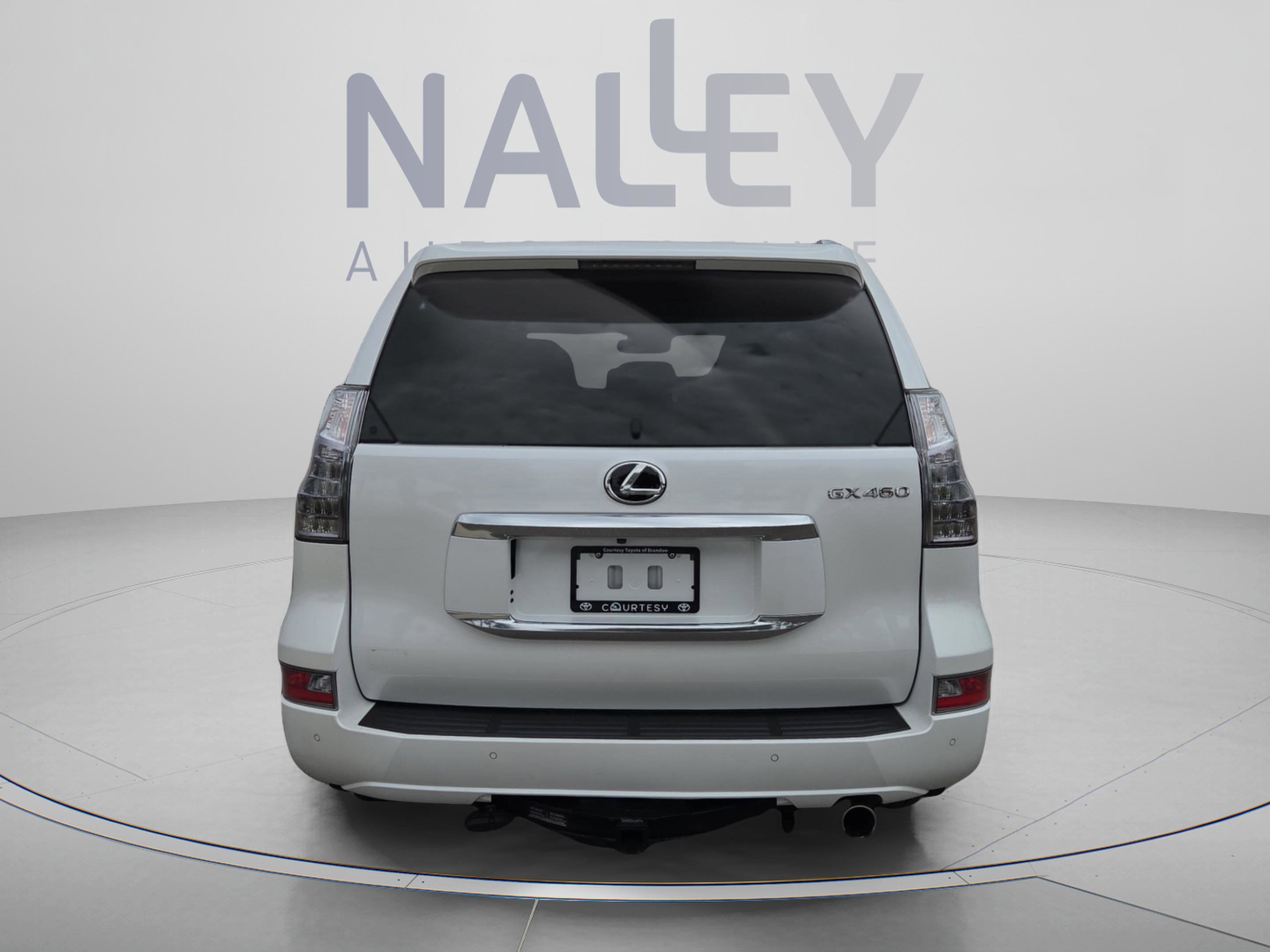 Used 2020 Lexus GX 460 Luxury w/ Off Road Package image 5