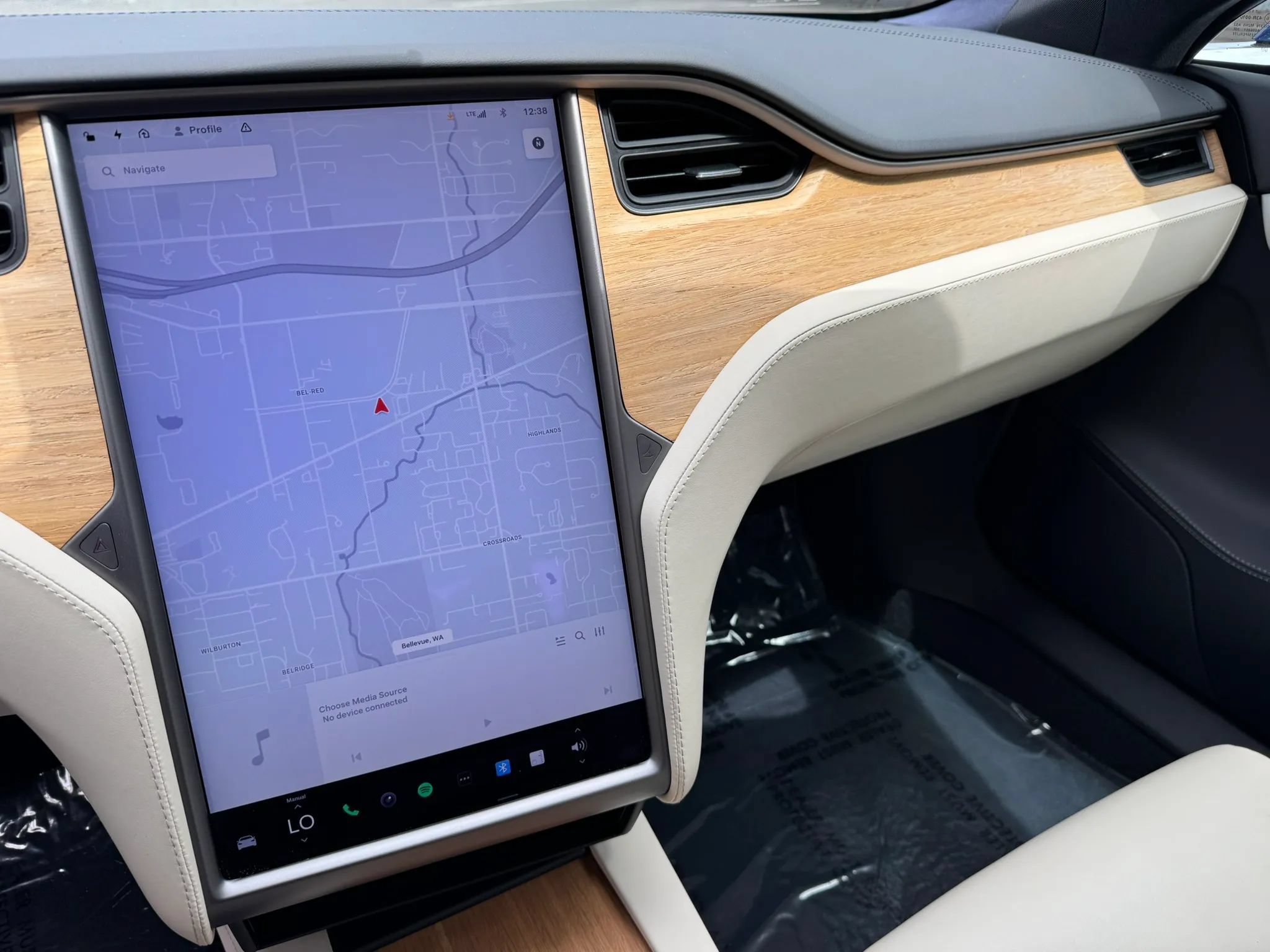 Used 2020 Tesla Model S Long Range Plus AWD/4WD image 25