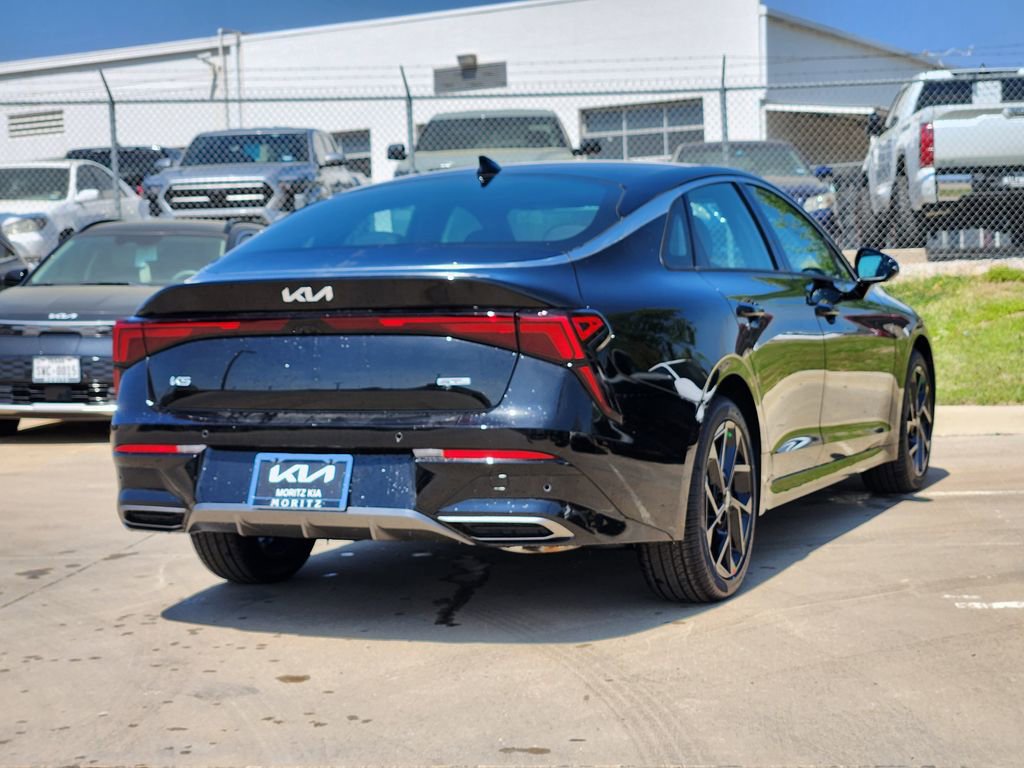 New 2026 Kia K5 GT-Line FWD image 4