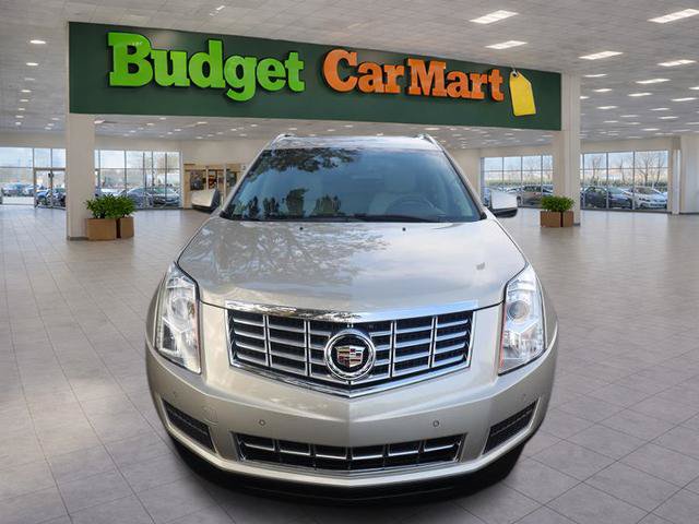 Used 2015 Cadillac SRX Luxury FWD image 2